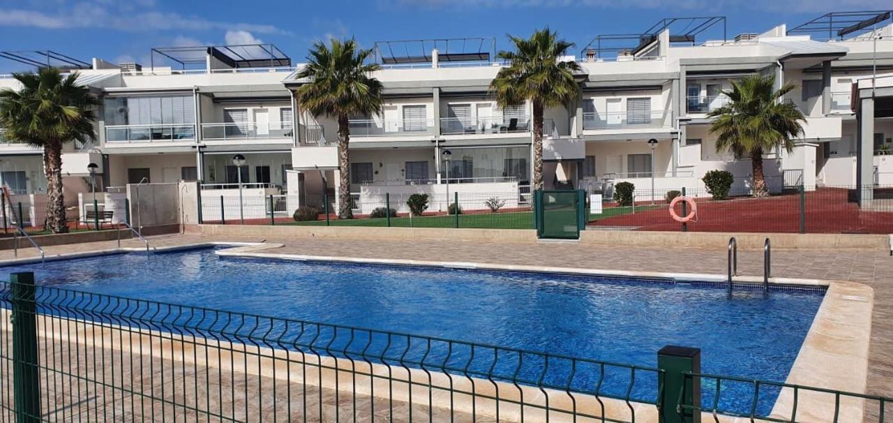 Oasis House * Orihuela