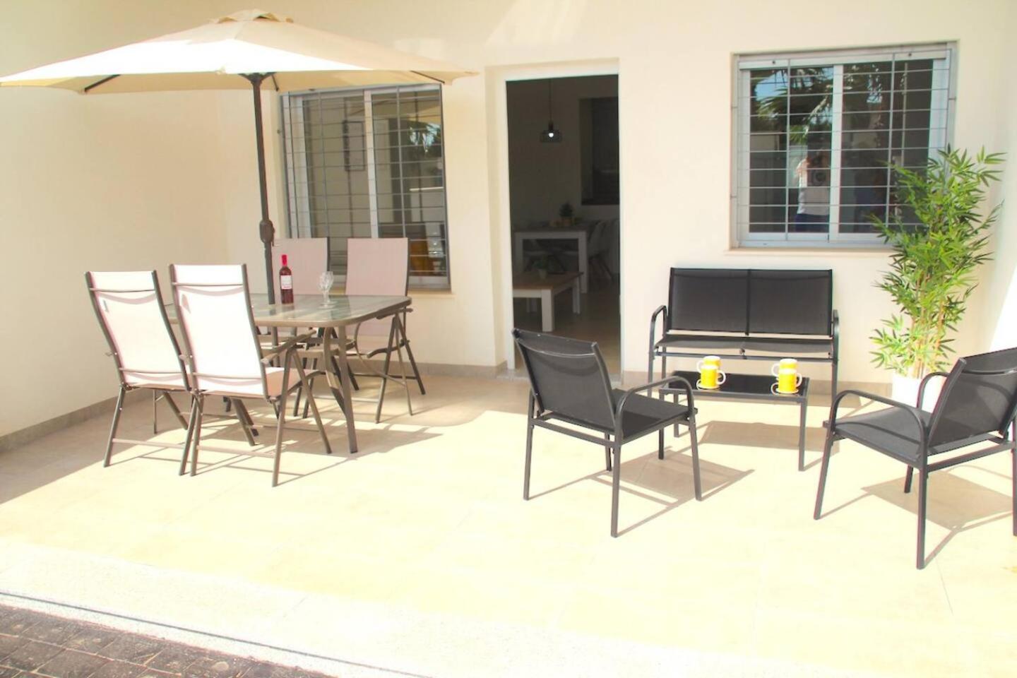 Oasis House